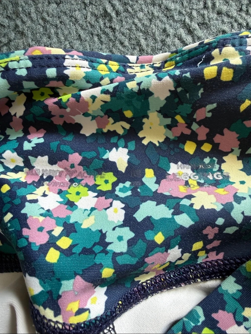 Old Navy Navy Floral Crop Tank and Legging Workout Set
